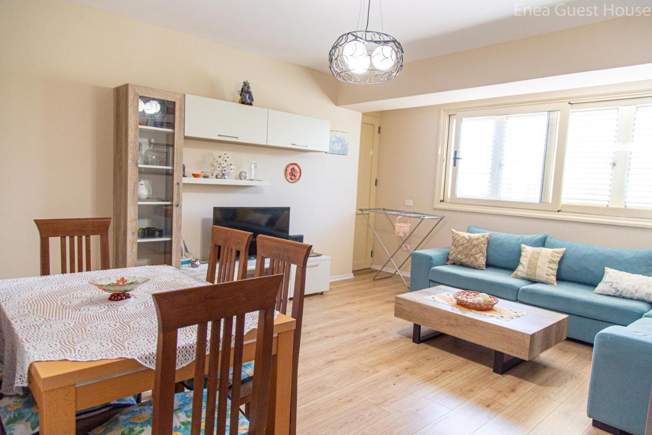 Enea'S Guest House วญอเรอ ภายนอก รูปภาพ